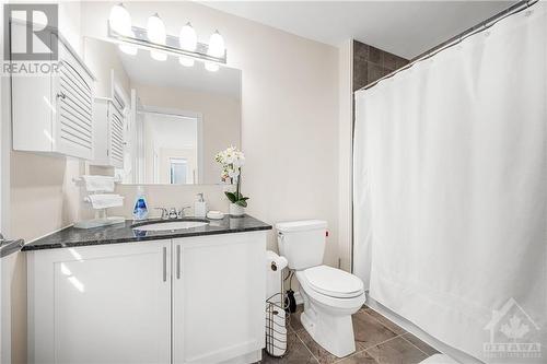 226 Argonaut Circle, Ottawa, ON - Indoor Photo Showing Bathroom