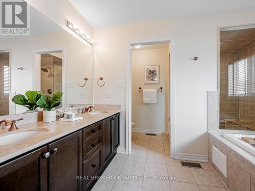 60 Impulse Circle, Brampton (Credit Valley), ON - Indoor Photo Showing Bathroom