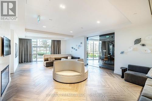 2402 - 30 Gibbs Road, Toronto (Islington-City Centre West), ON - Indoor Photo Showing Living Room