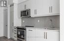 404 - 5180 Yonge Street, Toronto (Willowdale West), ON  - Indoor Photo Showing Kitchen With Upgraded Kitchen 