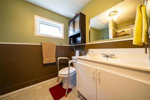 46 Letain Street, Miami, MB - Indoor Photo Showing Bathroom