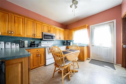 46 Letain Street, Miami, MB - Indoor Photo Showing Kitchen