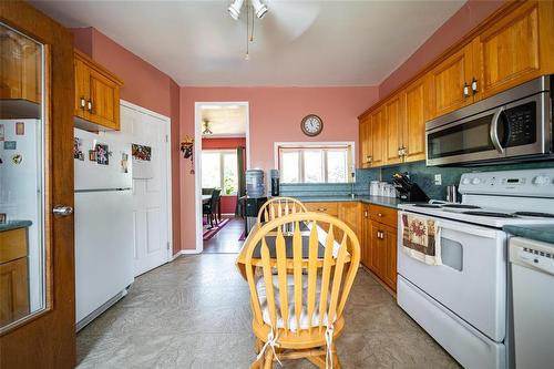 46 Letain Street, Miami, MB - Indoor Photo Showing Kitchen