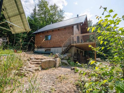 FaÃ§ade - 1040 Ch. Beaupré, Lac-Aux-Sables, QC - Outdoor With Exterior