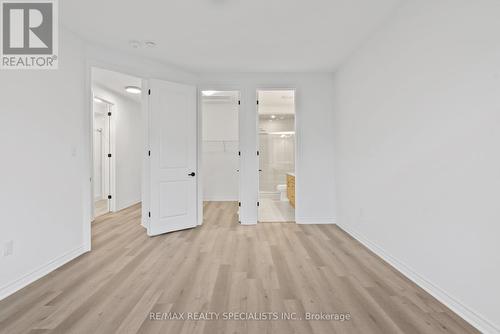 1696 Dance Court, Milton (Bowes), ON - Indoor Photo Showing Other Room