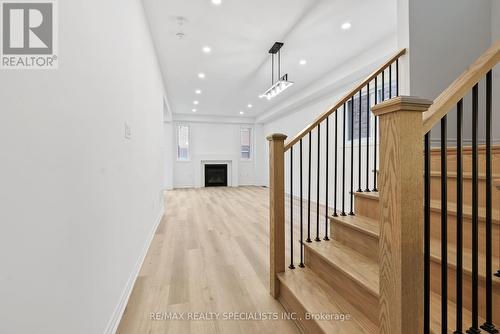 1696 Dance Court, Milton (Bowes), ON - Indoor Photo Showing Other Room