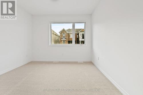 1696 Dance Court, Milton (Bowes), ON - Indoor Photo Showing Other Room