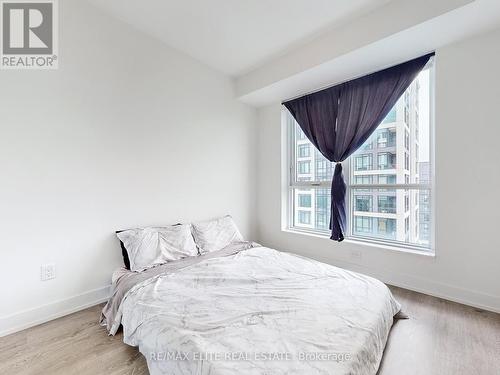 3532 - 5 Mabelle Avenue, Toronto (Islington-City Centre West), ON - Indoor Photo Showing Bedroom