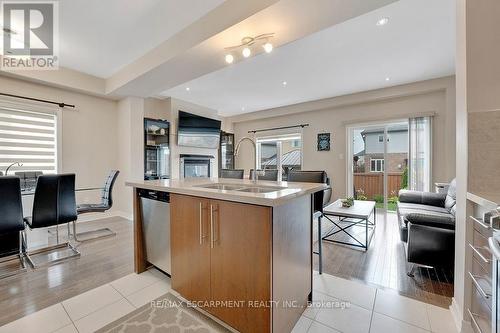 162 Westbank Trail, Hamilton (Stoney Creek Mountain), ON - Indoor Photo Showing Kitchen With Double Sink