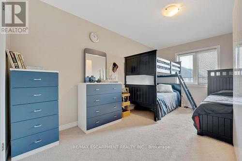 162 Westbank Trail, Hamilton (Stoney Creek Mountain), ON - Indoor Photo Showing Bedroom