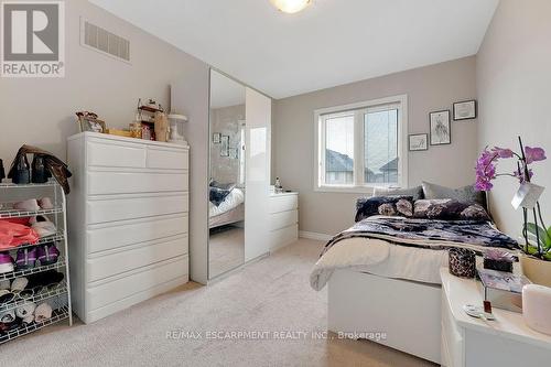 162 Westbank Trail, Hamilton (Stoney Creek Mountain), ON - Indoor Photo Showing Bedroom