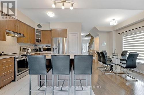 162 Westbank Trail, Hamilton (Stoney Creek Mountain), ON - Indoor Photo Showing Kitchen With Stainless Steel Kitchen With Upgraded Kitchen