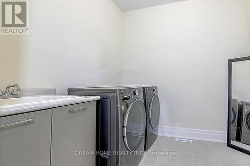 459 Via Romano Boulevard E, Vaughan (Patterson), ON - Indoor Photo Showing Laundry Room