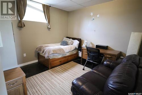 Victor Rd & Clarence Ave Acreage, Corman Park Rm No. 344, SK - Indoor Photo Showing Bedroom