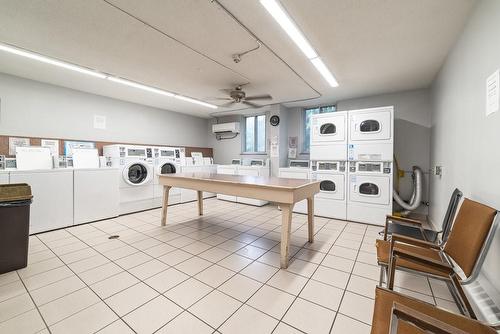 1966 Main Street W|Unit #406, Hamilton, ON - Indoor Photo Showing Laundry Room