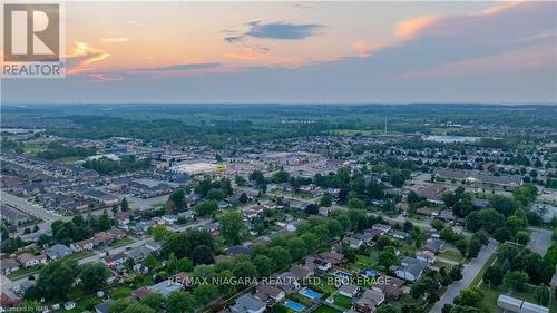 6216 Eldorado Avenue, Niagara Falls, ON - Outdoor With View