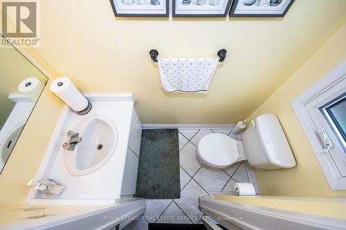 104 Cutters Crescent, Brampton (Fletcher'S West), ON - Indoor Photo Showing Bathroom