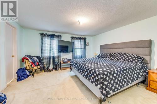 104 Cutters Crescent, Brampton (Fletcher'S West), ON - Indoor Photo Showing Bedroom