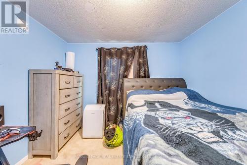 104 Cutters Crescent, Brampton (Fletcher'S West), ON - Indoor Photo Showing Bedroom