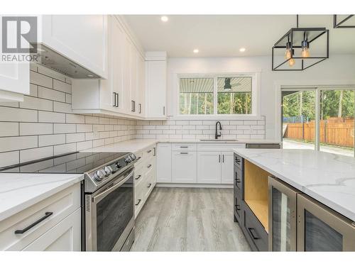 1390 21 Street Ne Lot# 12, Salmon Arm, BC - Indoor Photo Showing Kitchen With Upgraded Kitchen