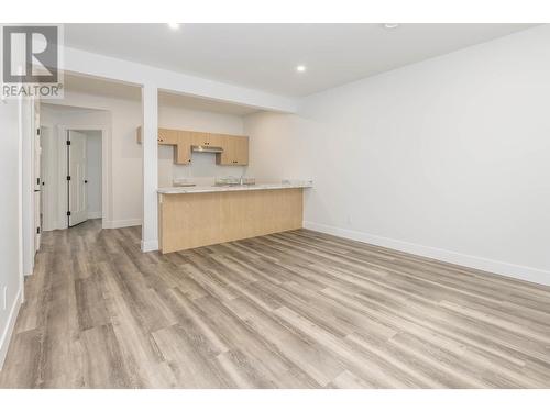 1390 21 Street Ne Lot# 12, Salmon Arm, BC - Indoor Photo Showing Kitchen