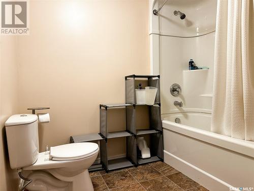 8911 Gregory Drive, North Battleford, SK - Indoor Photo Showing Bathroom