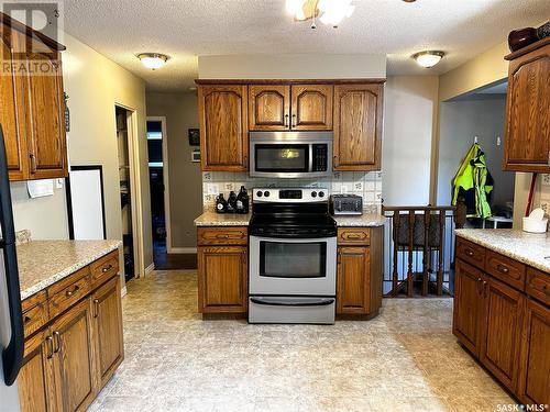 8911 Gregory Drive, North Battleford, SK - Indoor Photo Showing Kitchen