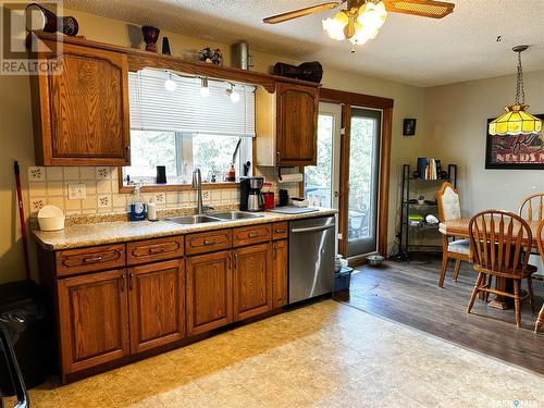 8911 Gregory Drive, North Battleford, SK - Indoor Photo Showing Kitchen With Double Sink