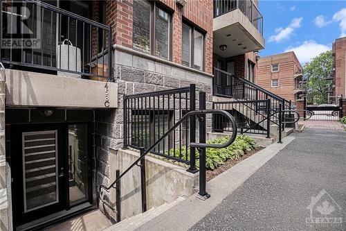 Entrance - 458C King Edward Avenue, Ottawa, ON - Outdoor