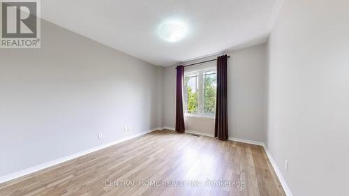 26 Marshview Avenue, Aurora (Bayview Northeast), ON - Indoor Photo Showing Other Room