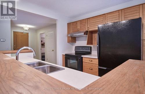 10 - 635 Whitaker Street, Peterborough (Ashburnham), ON - Indoor Photo Showing Kitchen With Double Sink