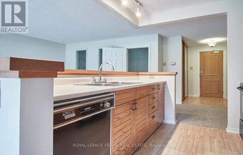 10 - 635 Whitaker Street, Peterborough (Ashburnham), ON - Indoor Photo Showing Kitchen With Double Sink