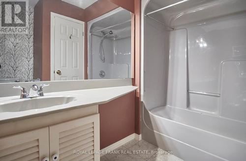 10 - 635 Whitaker Street, Peterborough (Ashburnham), ON - Indoor Photo Showing Bathroom