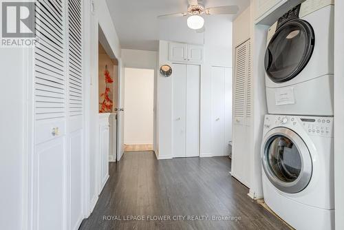 800 Roxborough Avenue, Hamilton, ON - Indoor Photo Showing Laundry Room