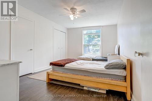 800 Roxborough Avenue, Hamilton, ON - Indoor Photo Showing Bedroom