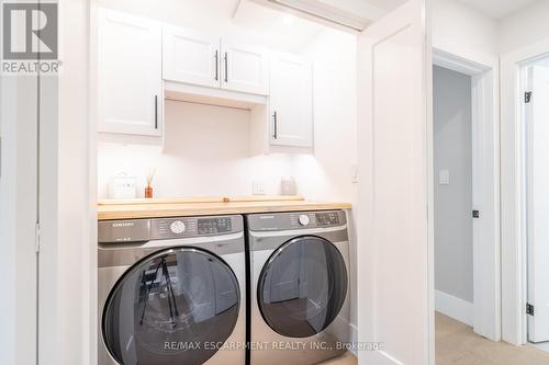 675 Scenic Drive, Hamilton (Westcliffe), ON - Indoor Photo Showing Laundry Room