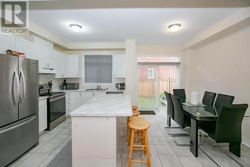 70 Tundra Road, Caledon (Caledon East), ON - Indoor Photo Showing Kitchen With Stainless Steel Kitchen