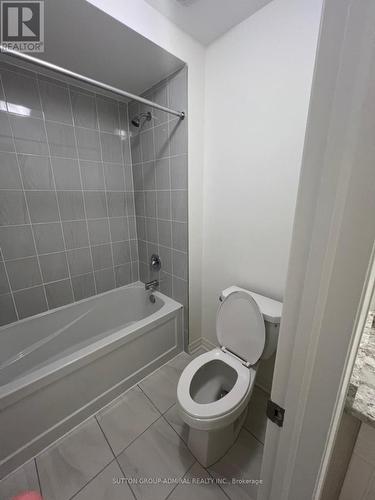 53 Shepherd Drive, Barrie (Painswick South), ON - Indoor Photo Showing Bathroom