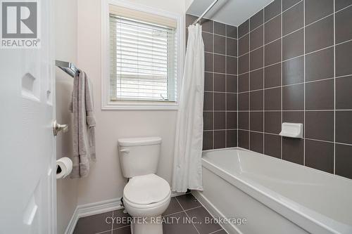 8 Tetra Court, Brampton (Credit Valley), ON - Indoor Photo Showing Bathroom