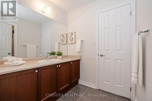 8 Tetra Court, Brampton (Credit Valley), ON - Indoor Photo Showing Bathroom