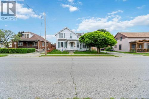 1225 Queenston Road S, Cambridge, ON - Outdoor With Facade