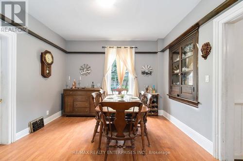 1225 Queenston Road S, Cambridge, ON - Indoor Photo Showing Dining Room