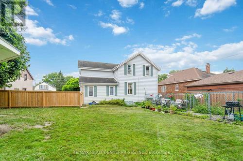 1225 Queenston Road S, Cambridge, ON - Outdoor