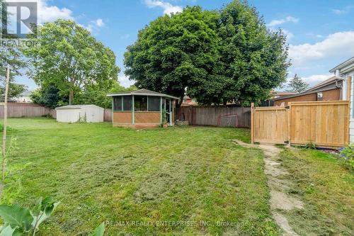 1225 Queenston Road S, Cambridge, ON - Outdoor With Backyard