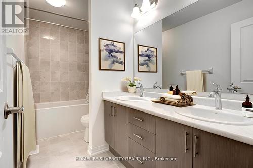 340 Bismark Drive, Cambridge, ON - Indoor Photo Showing Bathroom