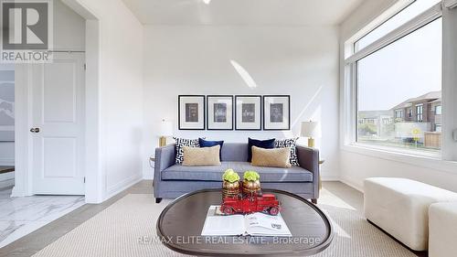 18 Marcel Brunelle Drive, Whitby, ON - Indoor Photo Showing Living Room