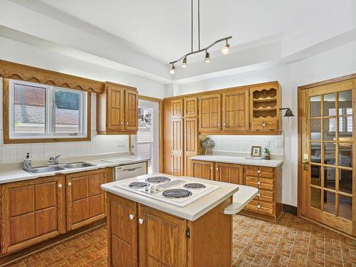 Kitchen - 8540  - 8544 Av. Pierre-De Coubertin, Montréal (Mercier/Hochelaga-Maisonneuve), QC - Indoor Photo Showing Kitchen With Double Sink