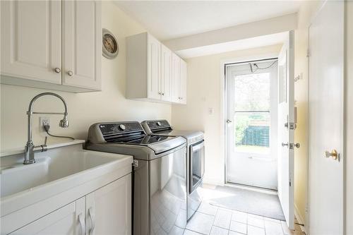 154 Hendrie Avenue, Burlington, ON - Indoor Photo Showing Laundry Room