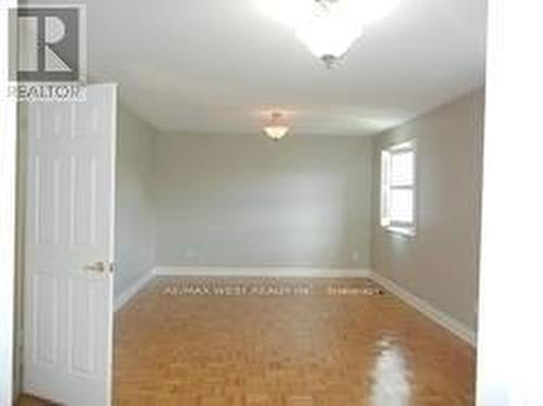 110 Cupola (Main Floor) Crescent, Vaughan, ON - Indoor Photo Showing Other Room