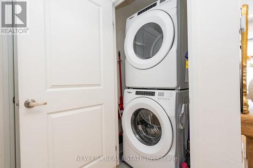 19 - 650 Atwater Avenue, Mississauga, ON - Indoor Photo Showing Laundry Room